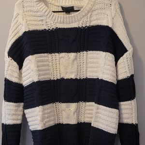 Primark Large Navy Blue and Cream Sweater